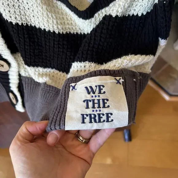 We The Free - Free People Chelsea Cardi - Cream Black Gray  - Size Large EUC - Picture 7 of 10